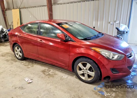 2013 Hyundai Elantra Gls z USA, uszkodzony, nr VIN 5NPDH4AE4DH242861